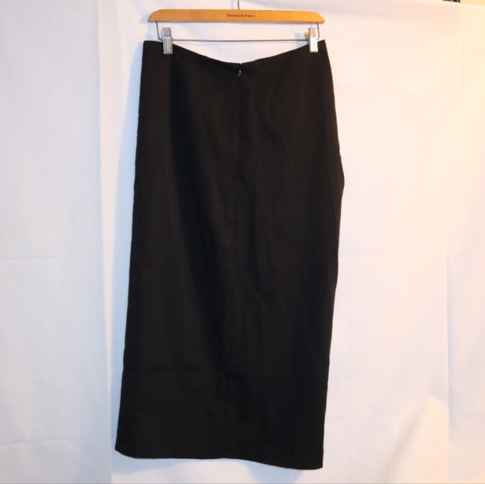 Commense gathered detailingmid lengthconcealed zi… - image 6